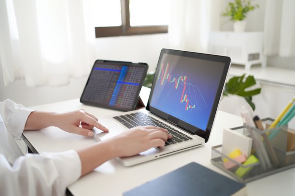 Fast track trading : profitez d'un financement rapide et simple